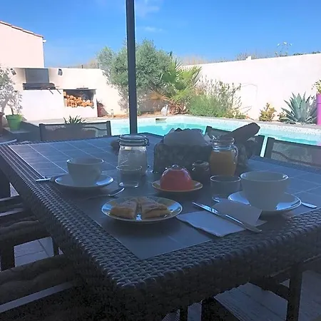 Des Romieux 3* Pinet