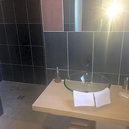 Des Romieux Panzió 3*